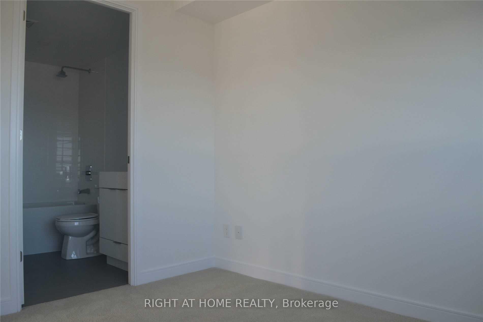 Photo 7 of Unit 2009, 20 Thomas Riley Road, Etobicoke, Islington-City Centre West — HOMEH