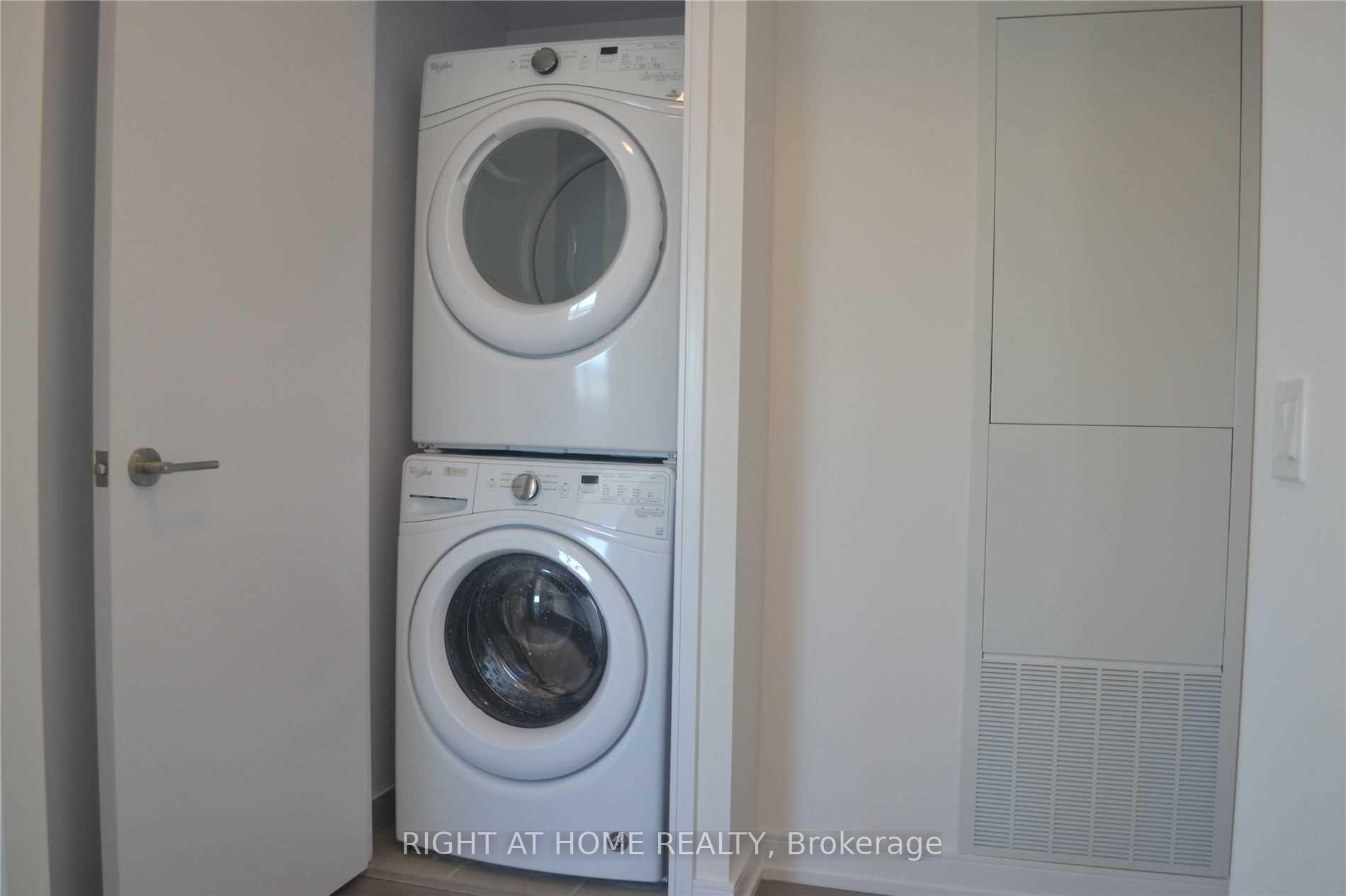 Photo 11 of Unit 2009, 20 Thomas Riley Road, Etobicoke, Islington-City Centre West — HOMEH