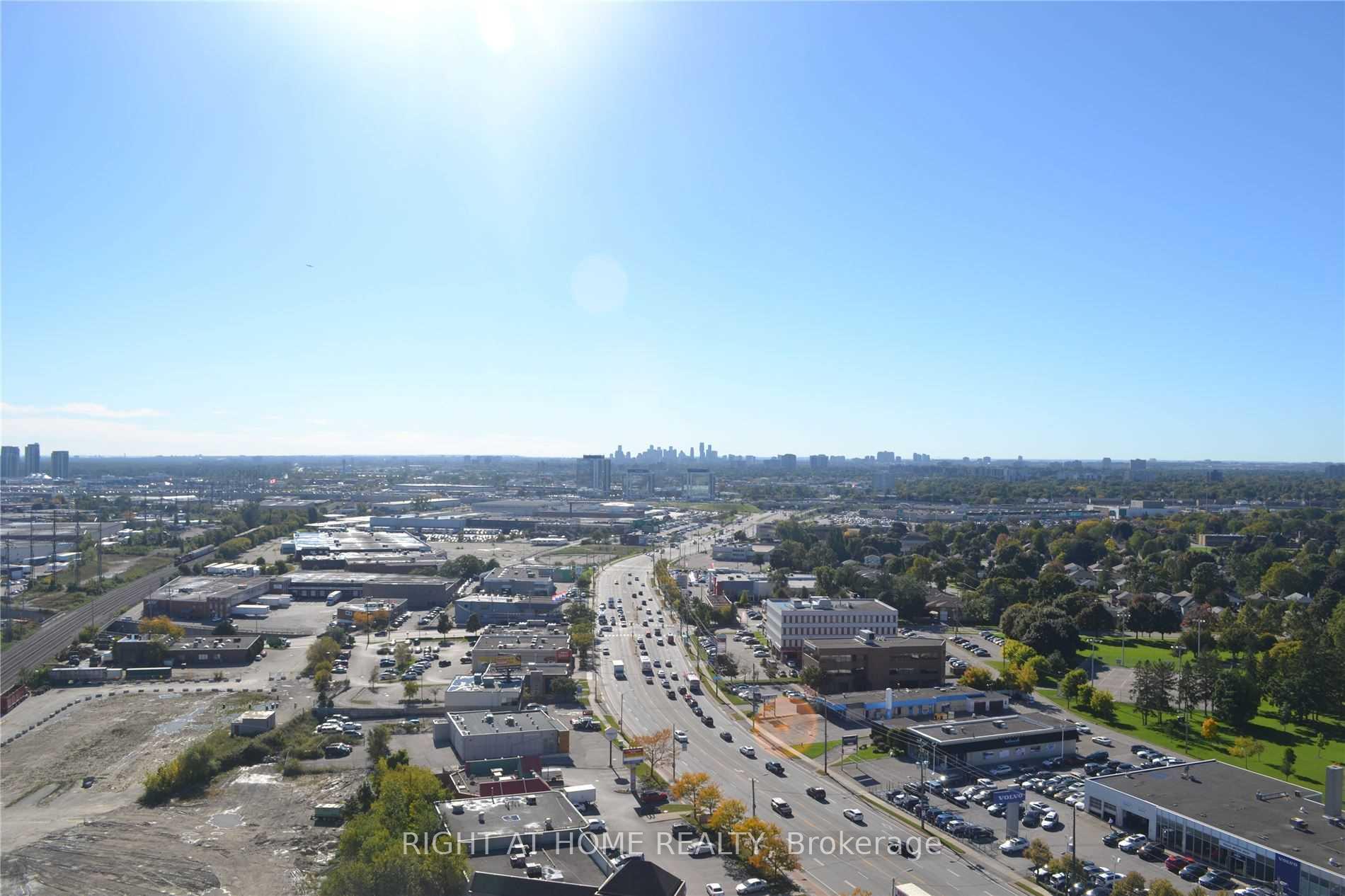 Photo 14 of Unit 2009, 20 Thomas Riley Road, Etobicoke, Islington-City Centre West — HOMEH