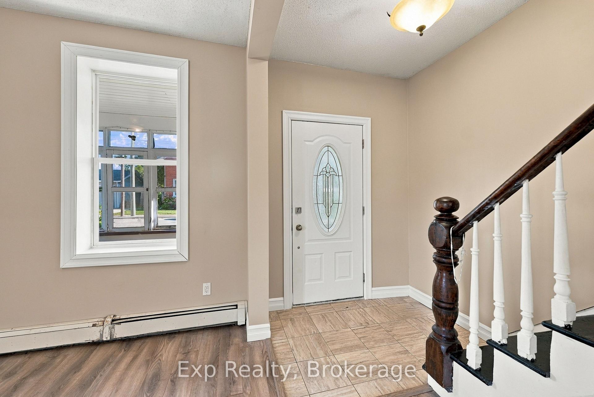 Photo 8 of 204 Robert Street, Greater Napanee, Greater Napanee — HOMEH