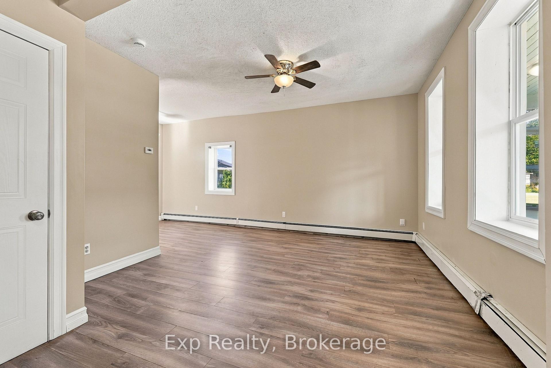 Photo 9 of 204 Robert Street, Greater Napanee, Greater Napanee — HOMEH