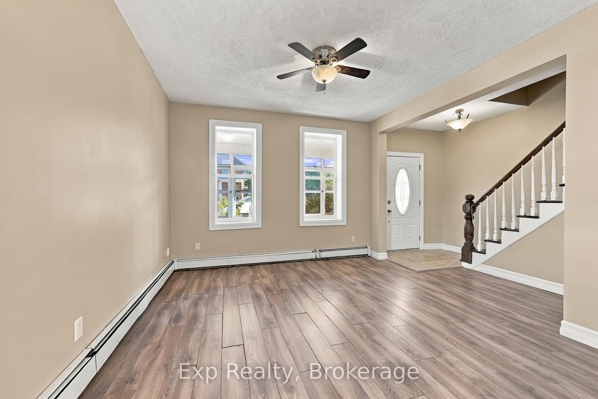 Photo 11 of 204 Robert Street, Greater Napanee, Greater Napanee — HOMEH