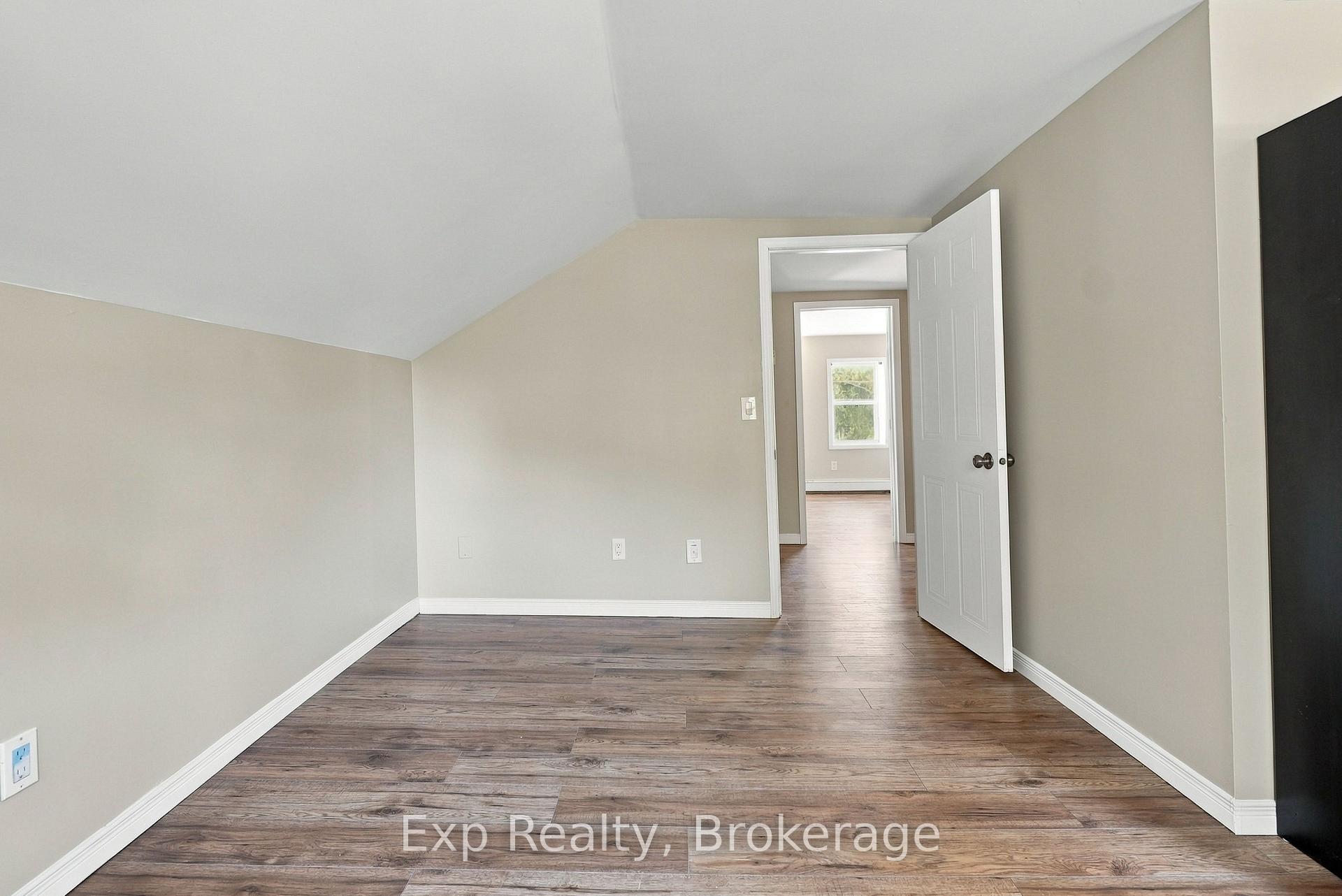 Photo 20 of 204 Robert Street, Greater Napanee, Greater Napanee — HOMEH