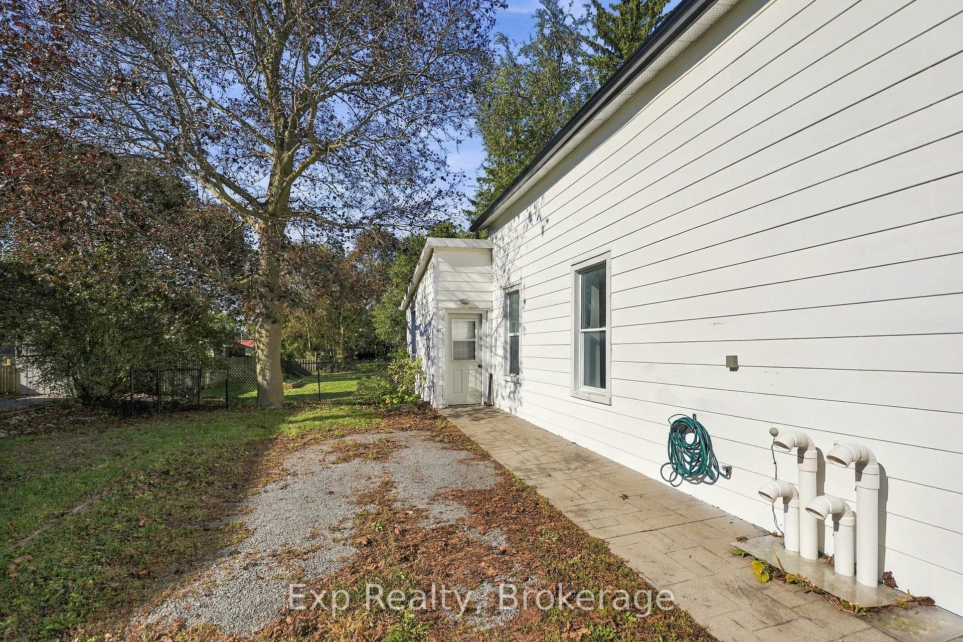 Photo 25 of 204 Robert Street, Greater Napanee, Greater Napanee — HOMEH