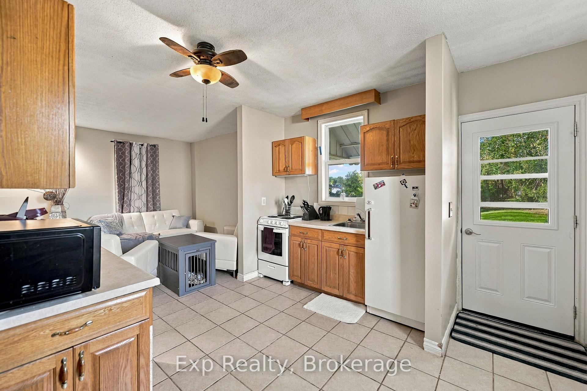 Photo 35 of 204 Robert Street, Greater Napanee, Greater Napanee — HOMEH