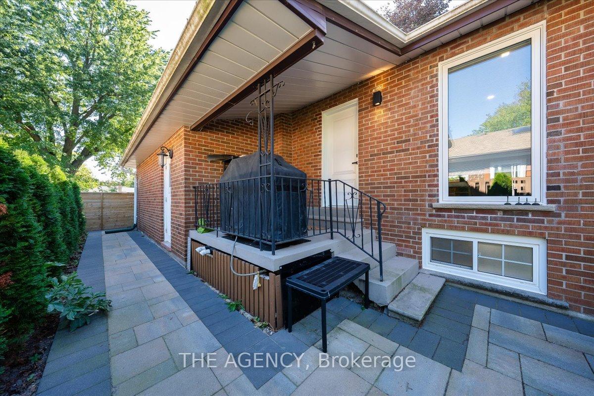 Photo 33 of 259 Rumble Avenue, Richmond Hill, Mill Pond — HOMEH