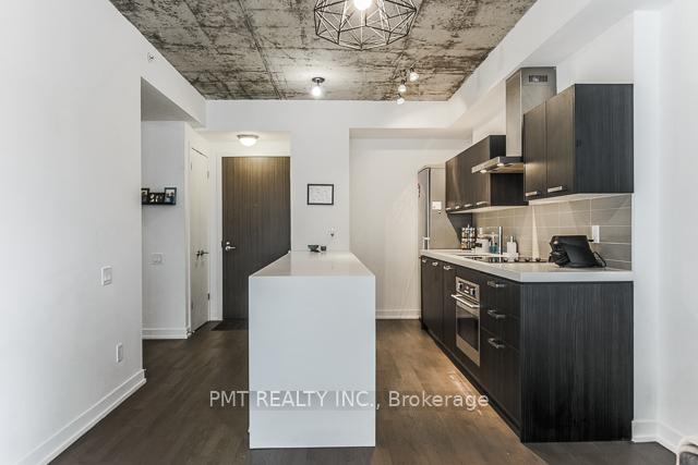 Photo 5 of Unit 526, 560 King Street W, Toronto, Waterfront Communities — HOMEH