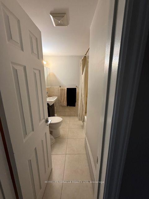 Photo 5 of Unit 1, 9 Ellen Street, Mississauga, Streetsville — HOMEH