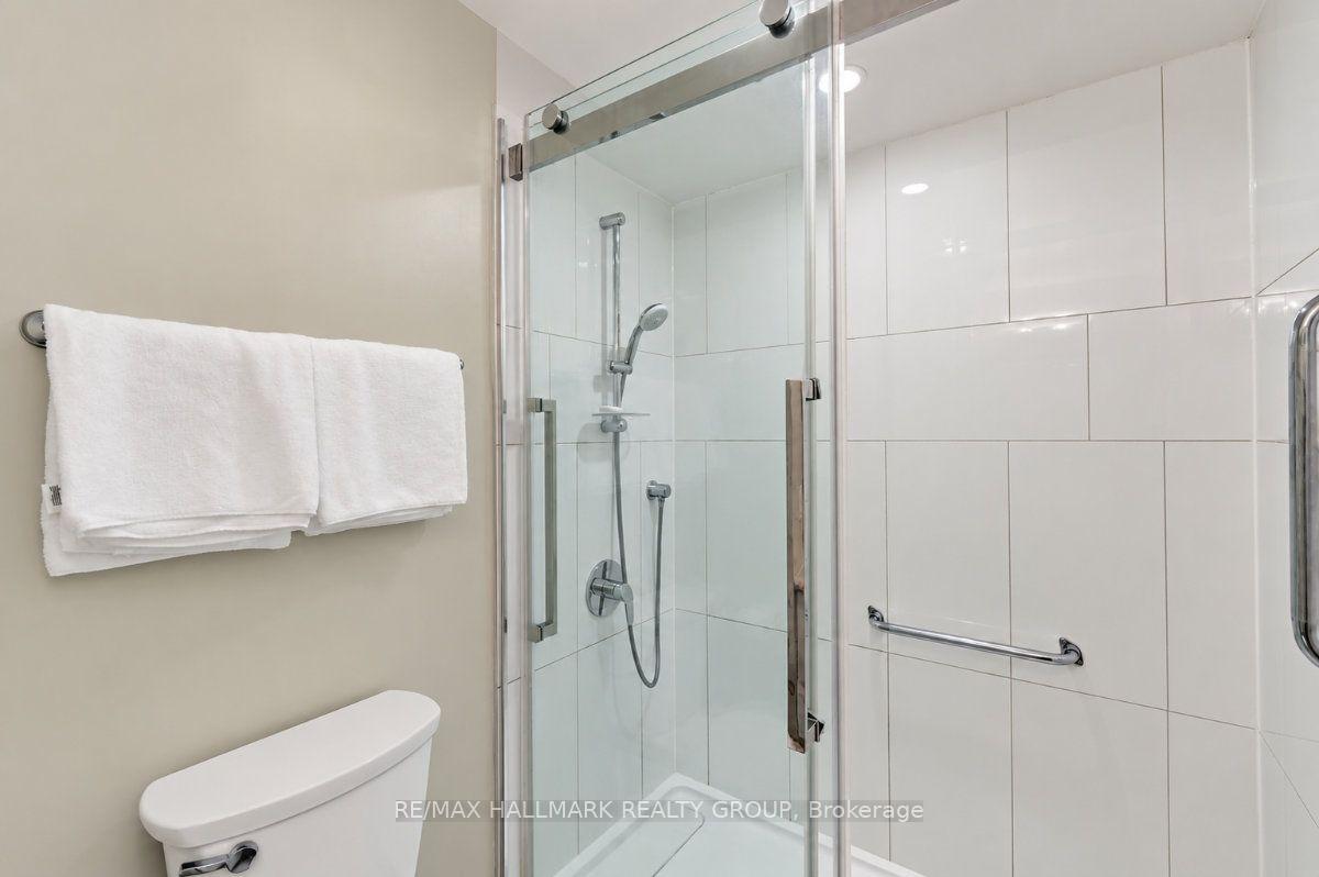Photo 29 of Unit 810, 515 St Laurent Boulevard, Ottawa, Viscount Alexander Park — HOMEH