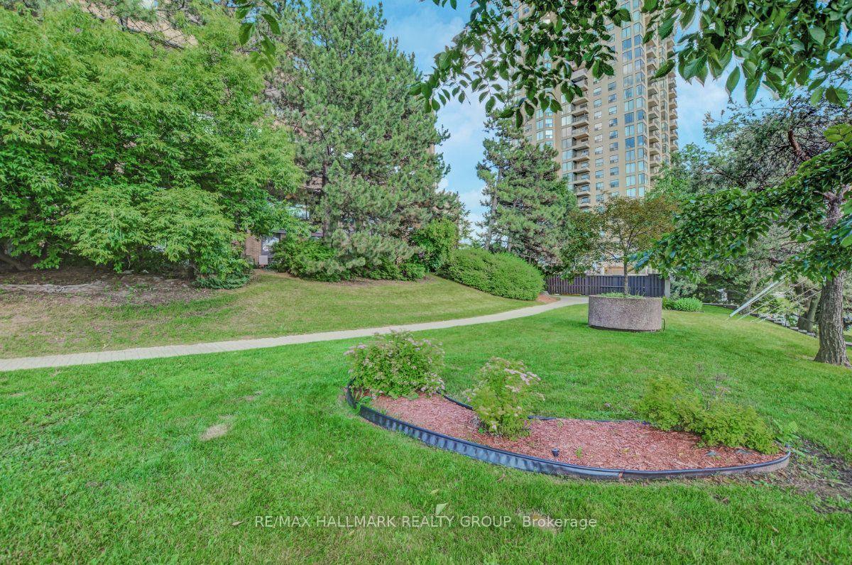 Photo 50 of Unit 810, 515 St Laurent Boulevard, Ottawa, Viscount Alexander Park — HOMEH