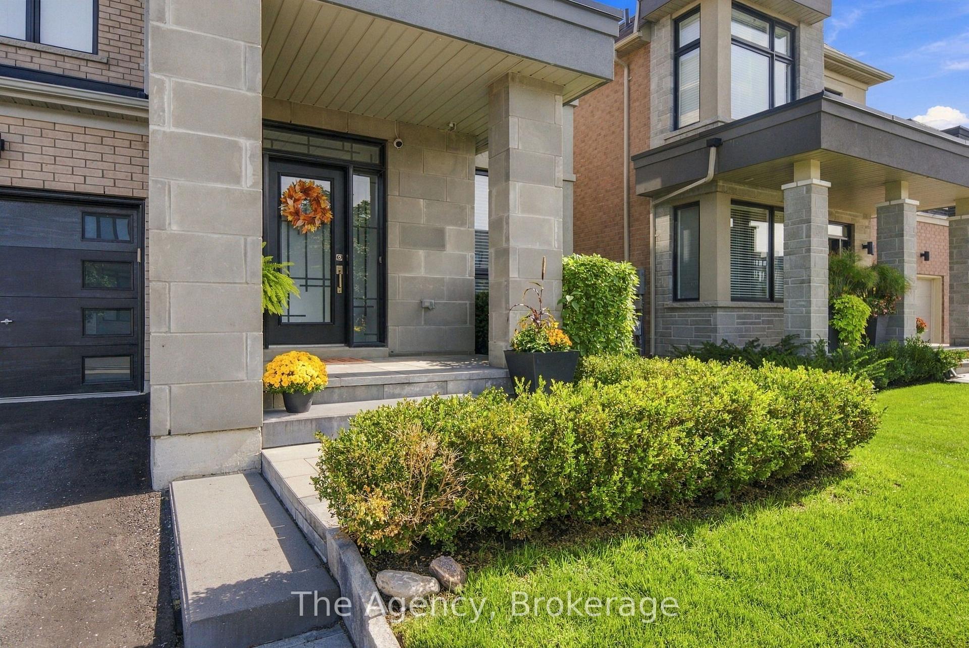 Photo 5 of 39 Yacht Drive, Clarington, Bowmanville — HOMEH