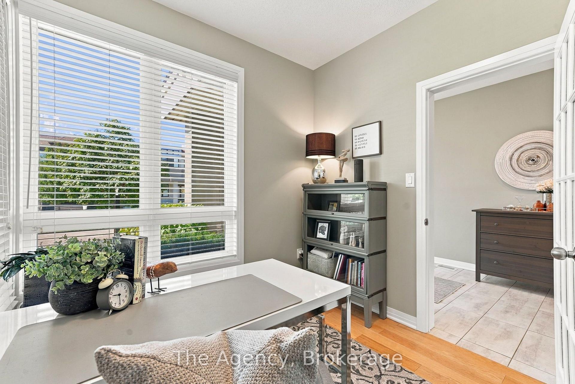 Photo 23 of 39 Yacht Drive, Clarington, Bowmanville — HOMEH