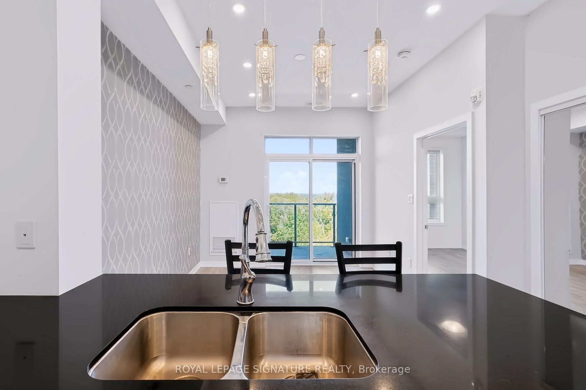 Photo 6 of Unit 624, 125 Shoreview Place, Hamilton, Stoney Creek — HOMEH