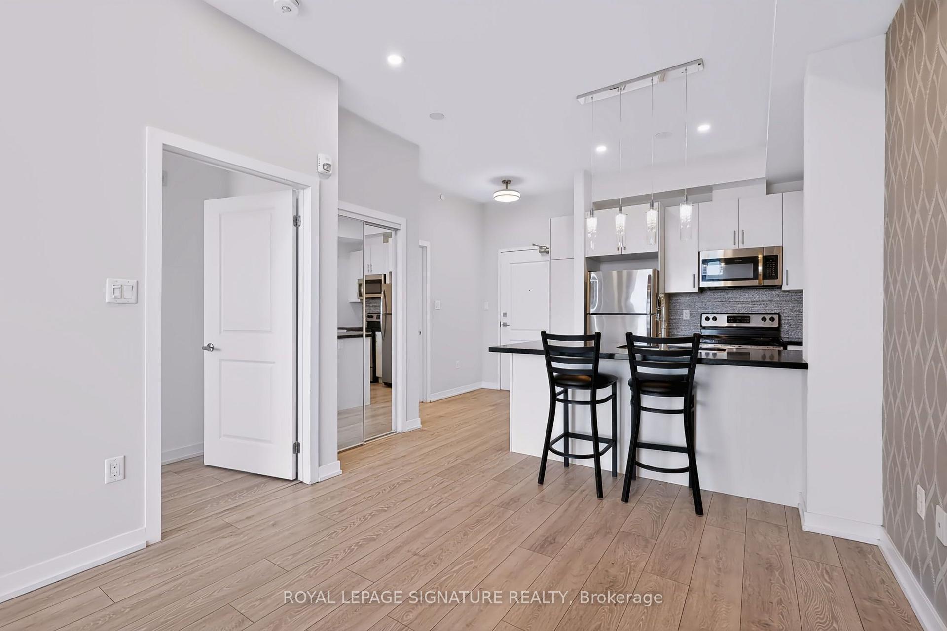 Photo 12 of Unit 624, 125 Shoreview Place, Hamilton, Stoney Creek — HOMEH