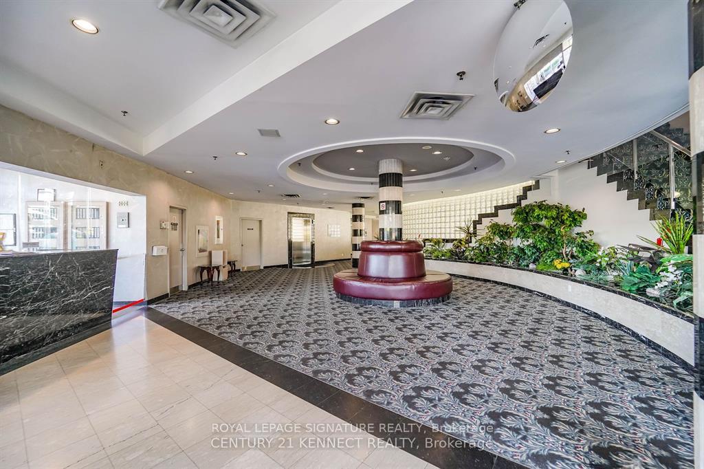 Photo 4 of Unit 611, 2550 Lawrence Avenue E, Scarborough, Dorset Park — HOMEH
