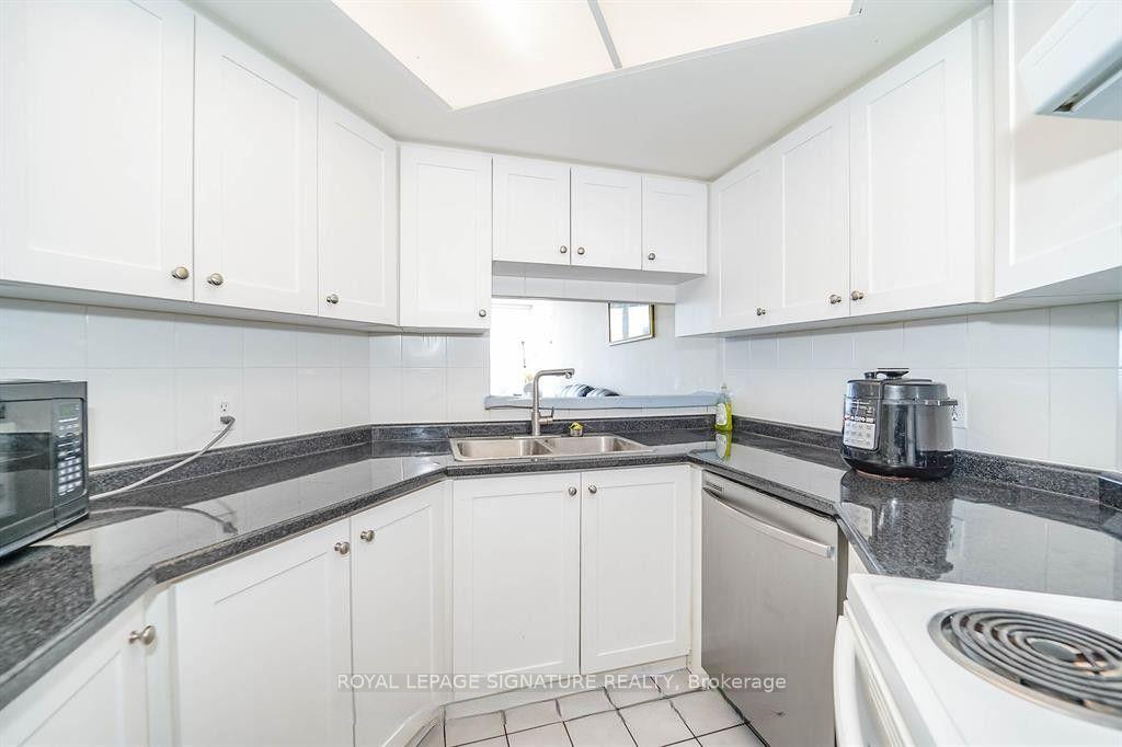 Photo 8 of Unit 611, 2550 Lawrence Avenue E, Scarborough, Dorset Park — HOMEH