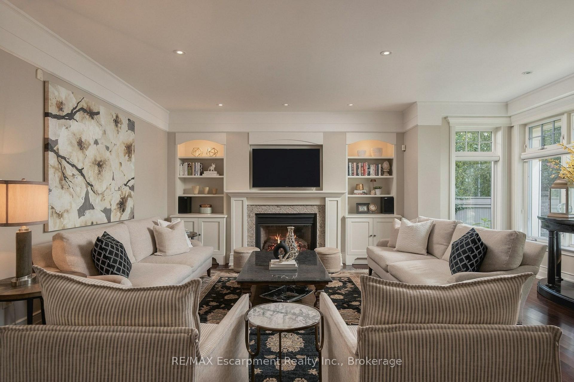 Photo 11 of 1074 Lavender Lane, Oakville, Morrison — HOMEH