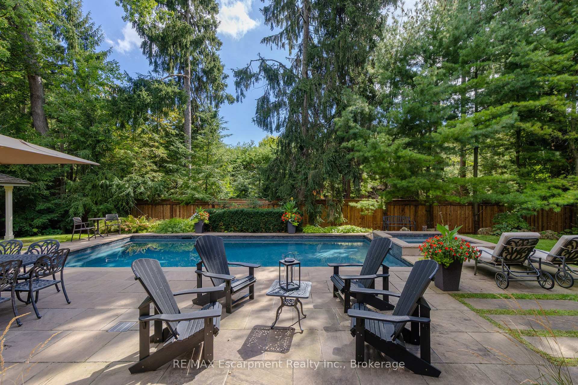 Photo 39 of 1074 Lavender Lane, Oakville, Morrison — HOMEH