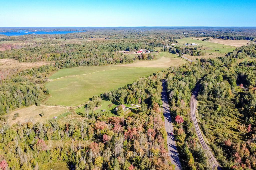 Photo 12 of 1223 Southwood Road, Gravenhurst, Morrison — HOMEH