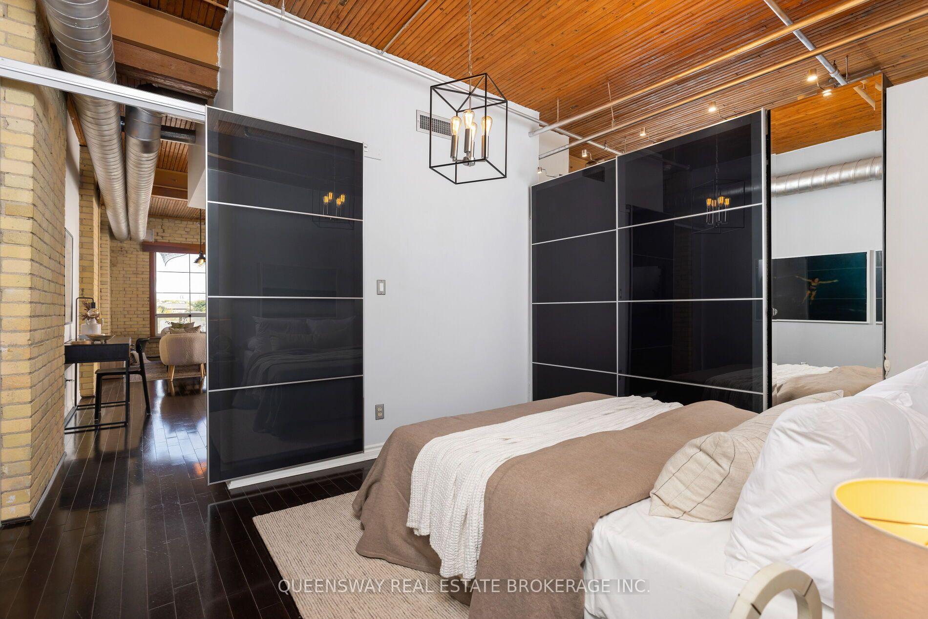 Photo 15 of Unit 602, 781 King Street W, Toronto, Niagara — HOMEH