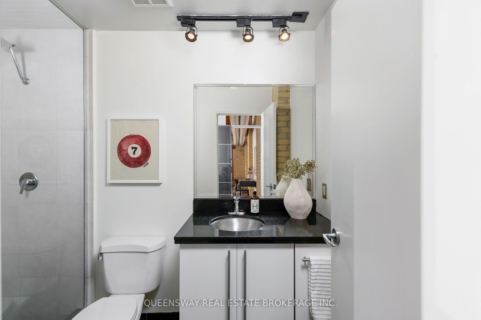 Photo 16 of Unit 602, 781 King Street W, Toronto, Niagara — HOMEH