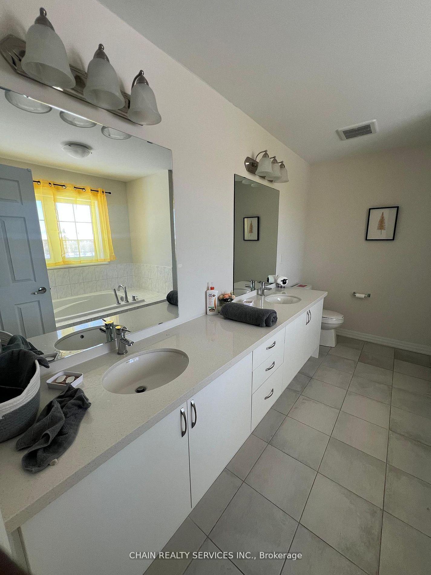 Photo 8 of 207 Stayner Street, Clearview, Stayner — HOMEH