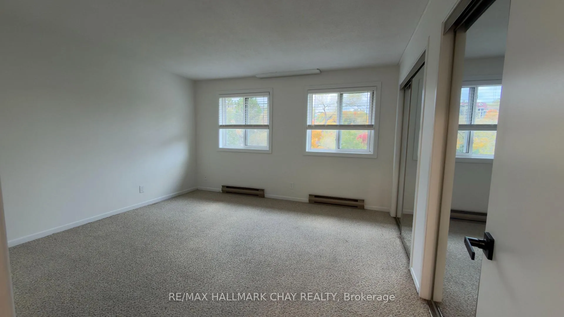 Photo 11 of Unit 11, 142 Ecclestone Drive, Bracebridge — HOMEH