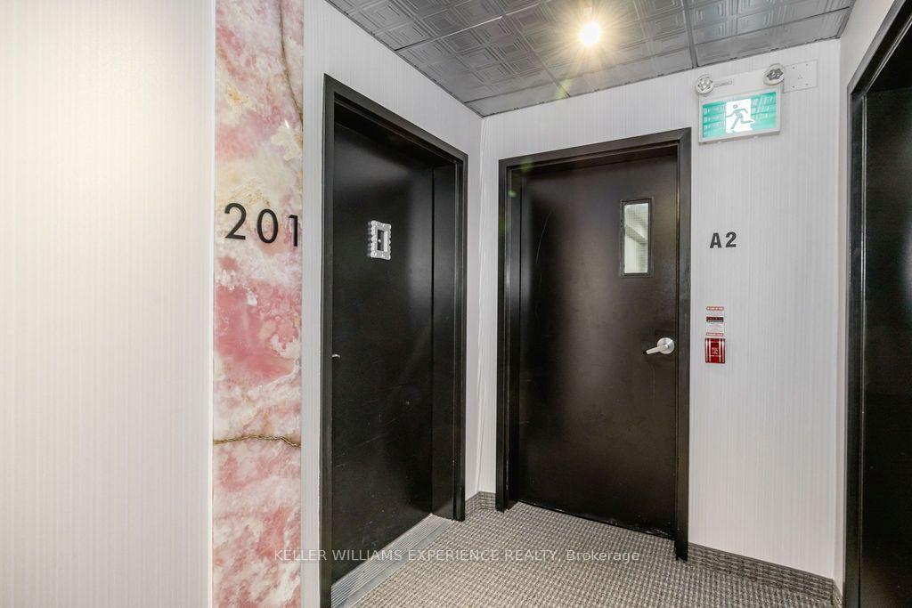 Photo 6 of Unit 201, 300 Essa Road E, Barrie, 400 West — HOMEH
