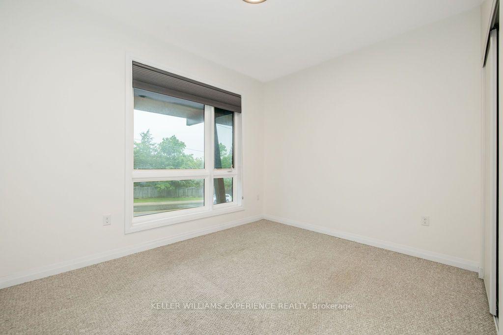 Photo 21 of Unit 201, 300 Essa Road E, Barrie, 400 West — HOMEH