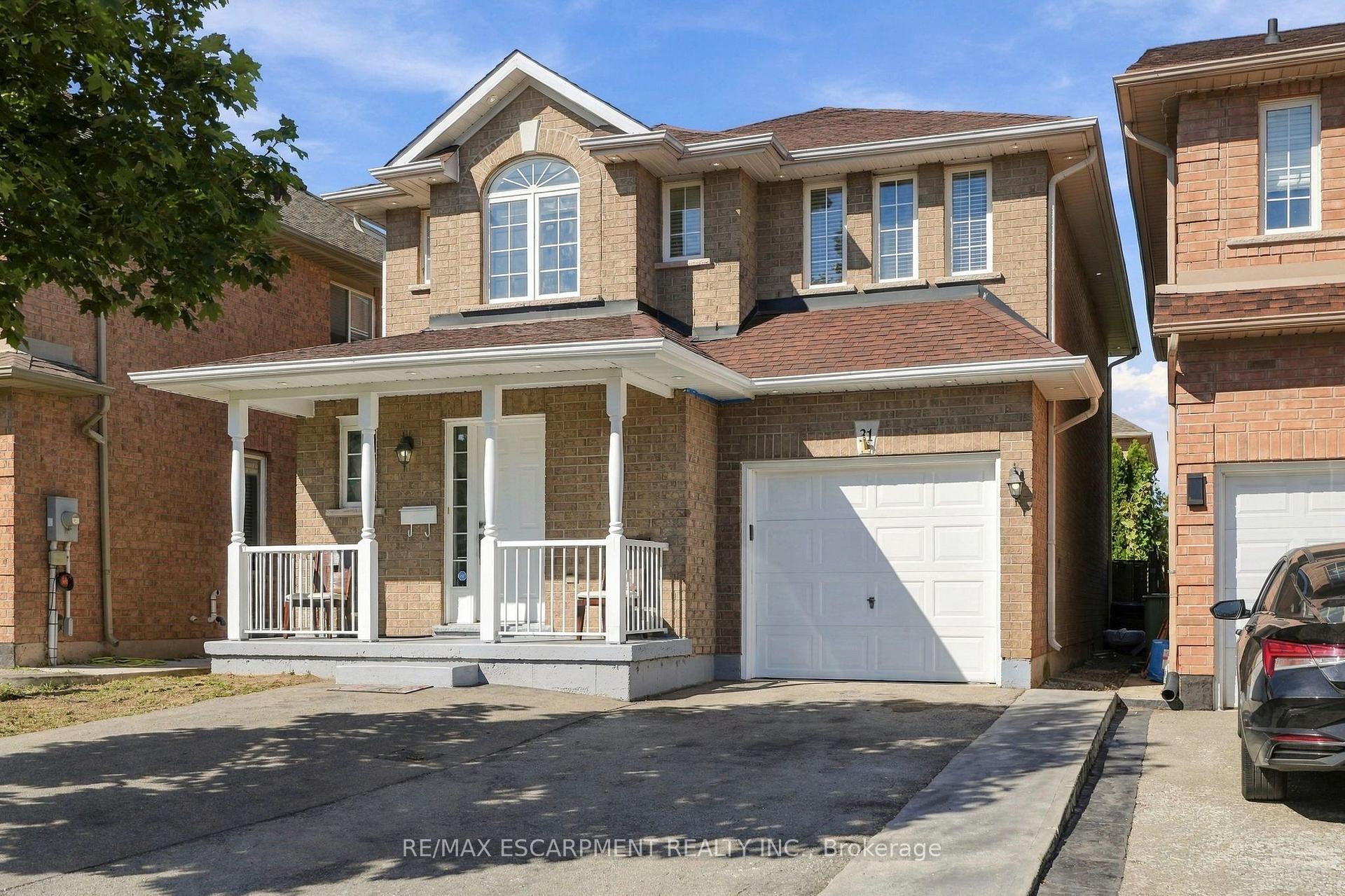 Photo 2 of 31 Peachwood Crescent, Hamilton, Stoney Creek — HOMEH
