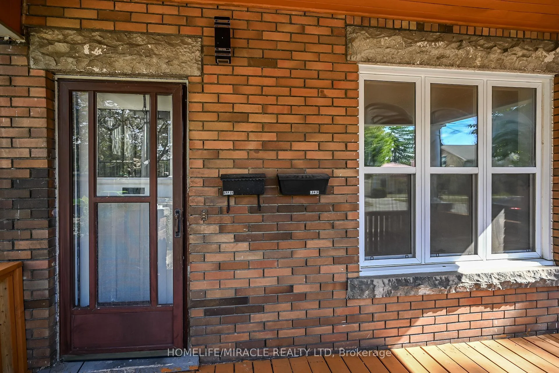 Photo 6 of 117 William Street, Brantford, Lansdowne — HOMEH