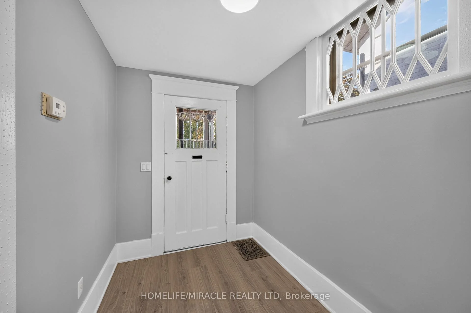 Photo 8 of 117 William Street, Brantford, Lansdowne — HOMEH