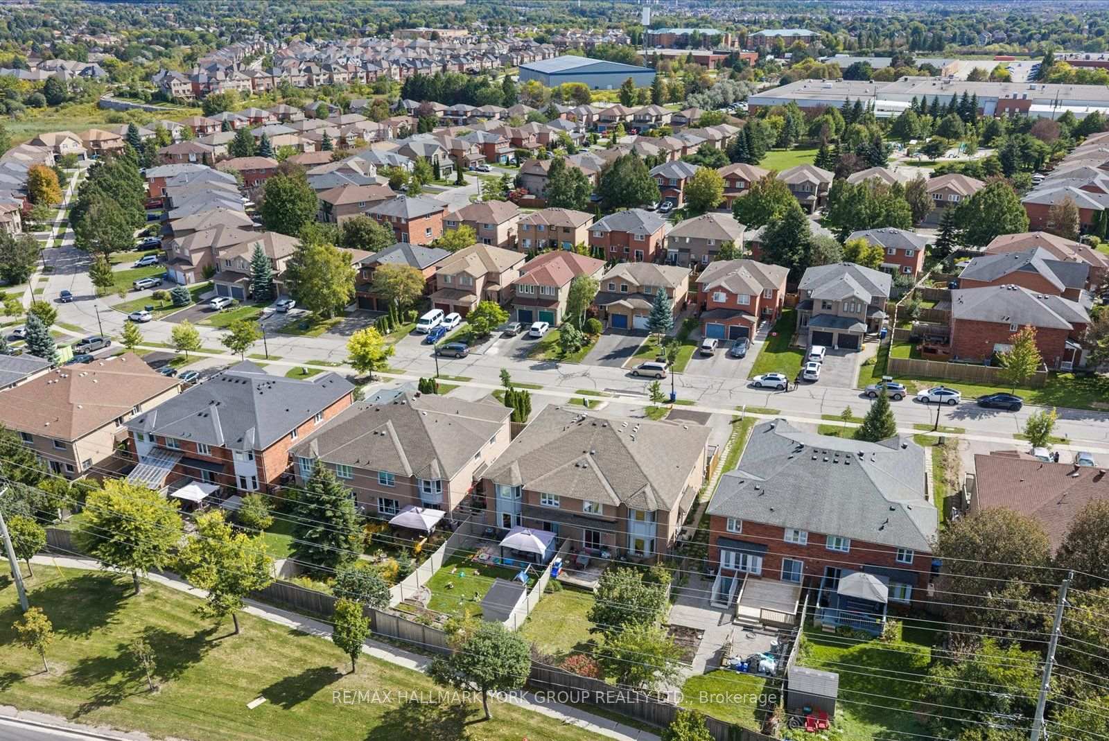 Photo 26 of 537 Walpole Crescent, Newmarket, Stonehaven-Wyndham — HOMEH