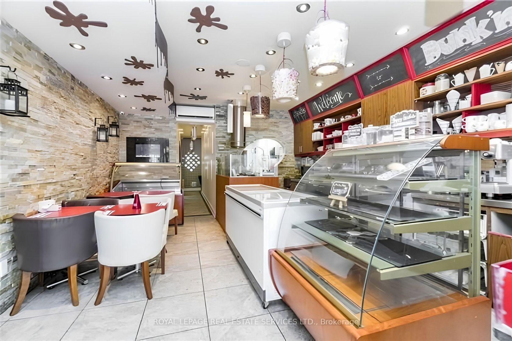 Photo 5 of 241-243 Lakeshore Road E, Mississauga, Port Credit — HOMEH