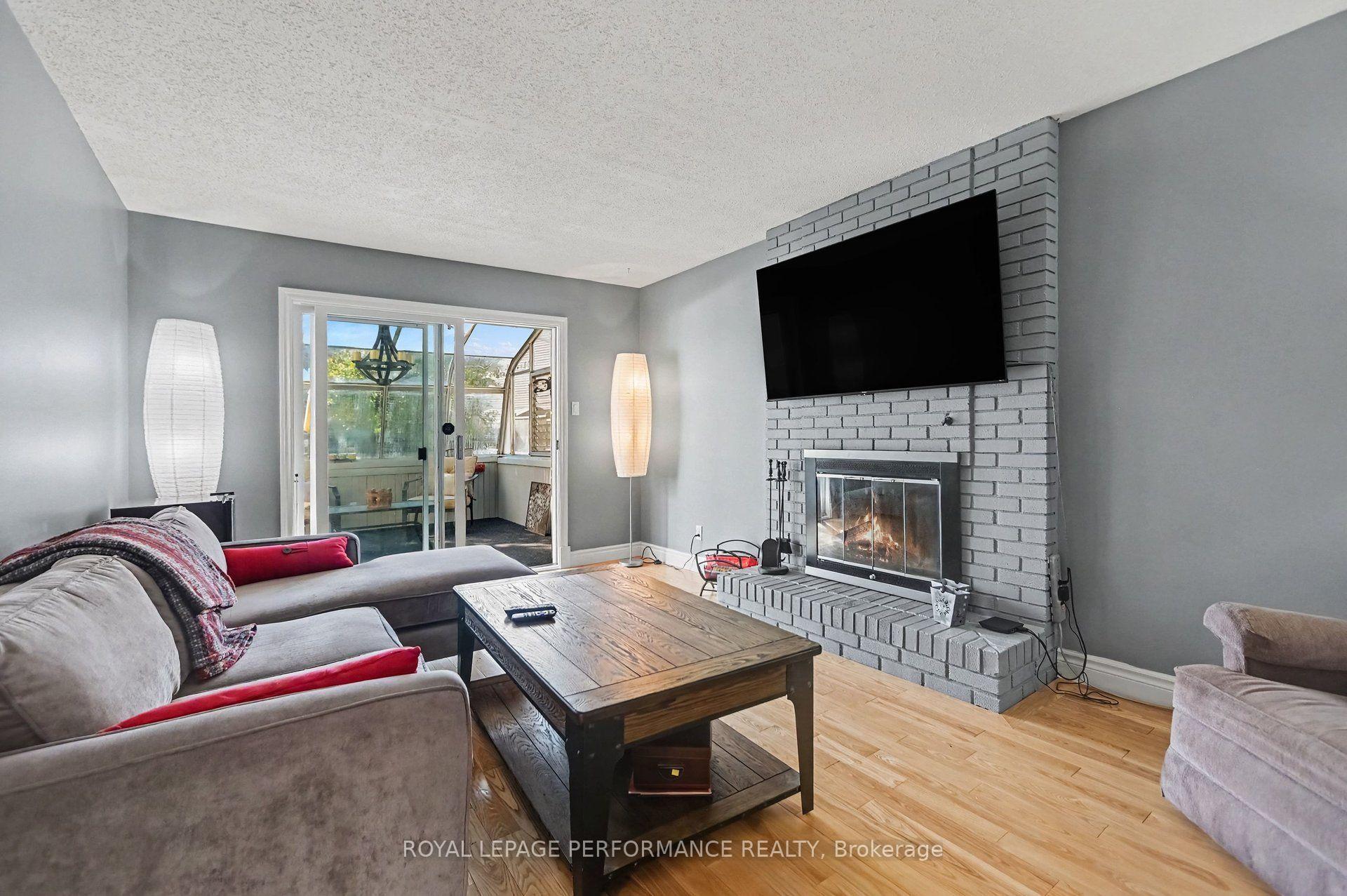 Photo 19 of 6284 Sundown Crescent, Ottawa, Convent Glen South — HOMEH