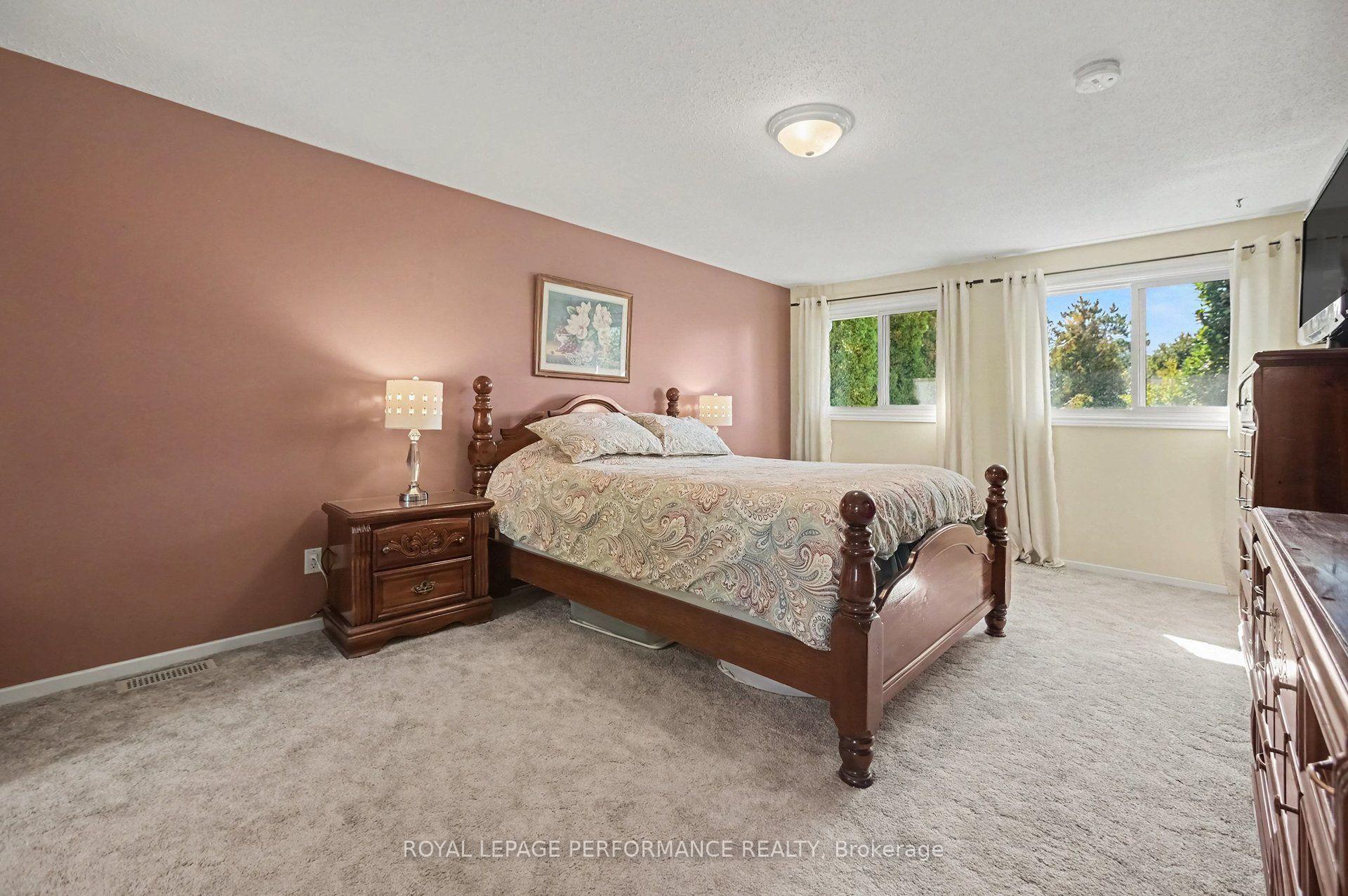 Photo 23 of 6284 Sundown Crescent, Ottawa, Convent Glen South — HOMEH