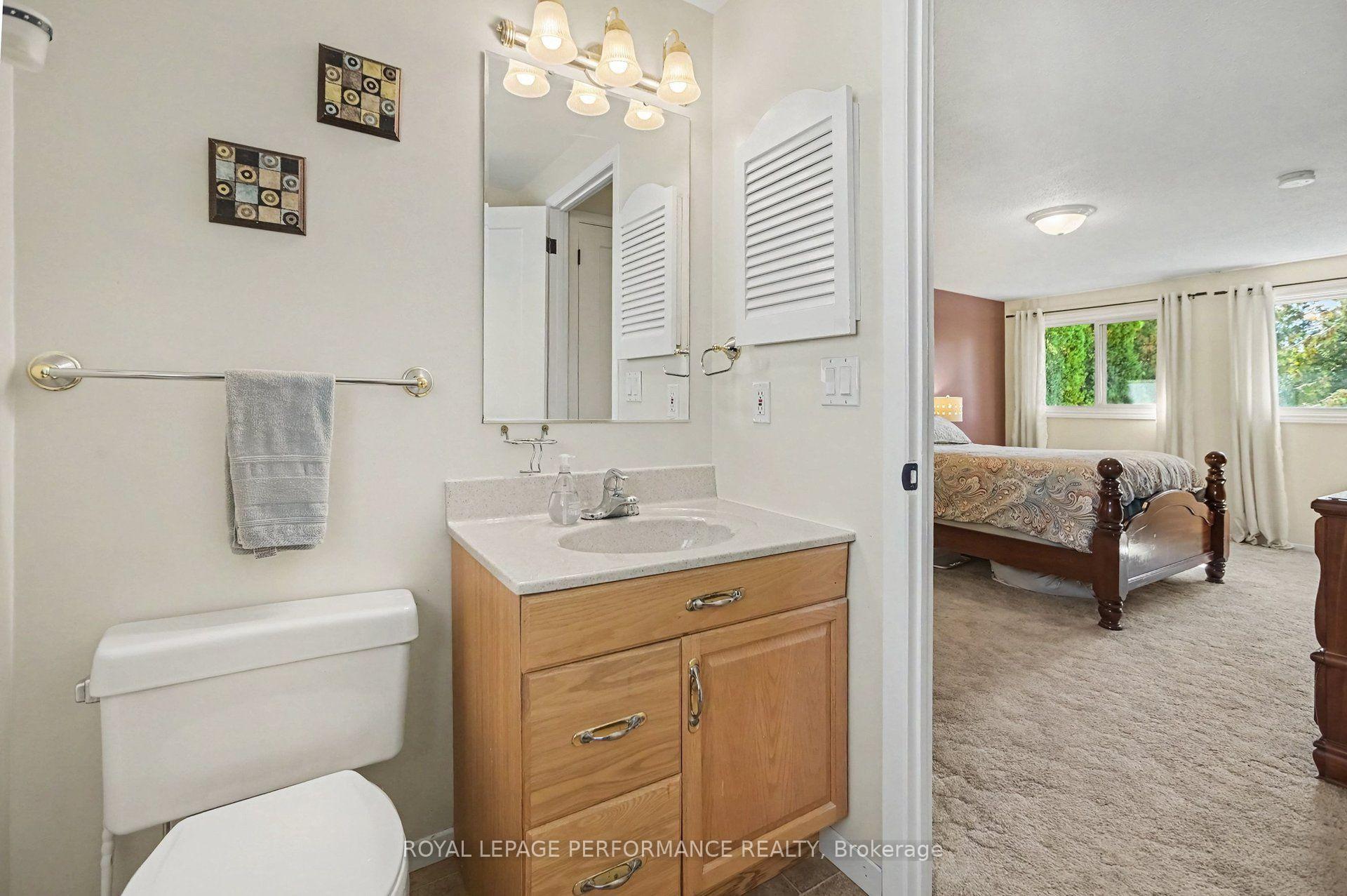 Photo 26 of 6284 Sundown Crescent, Ottawa, Convent Glen South — HOMEH