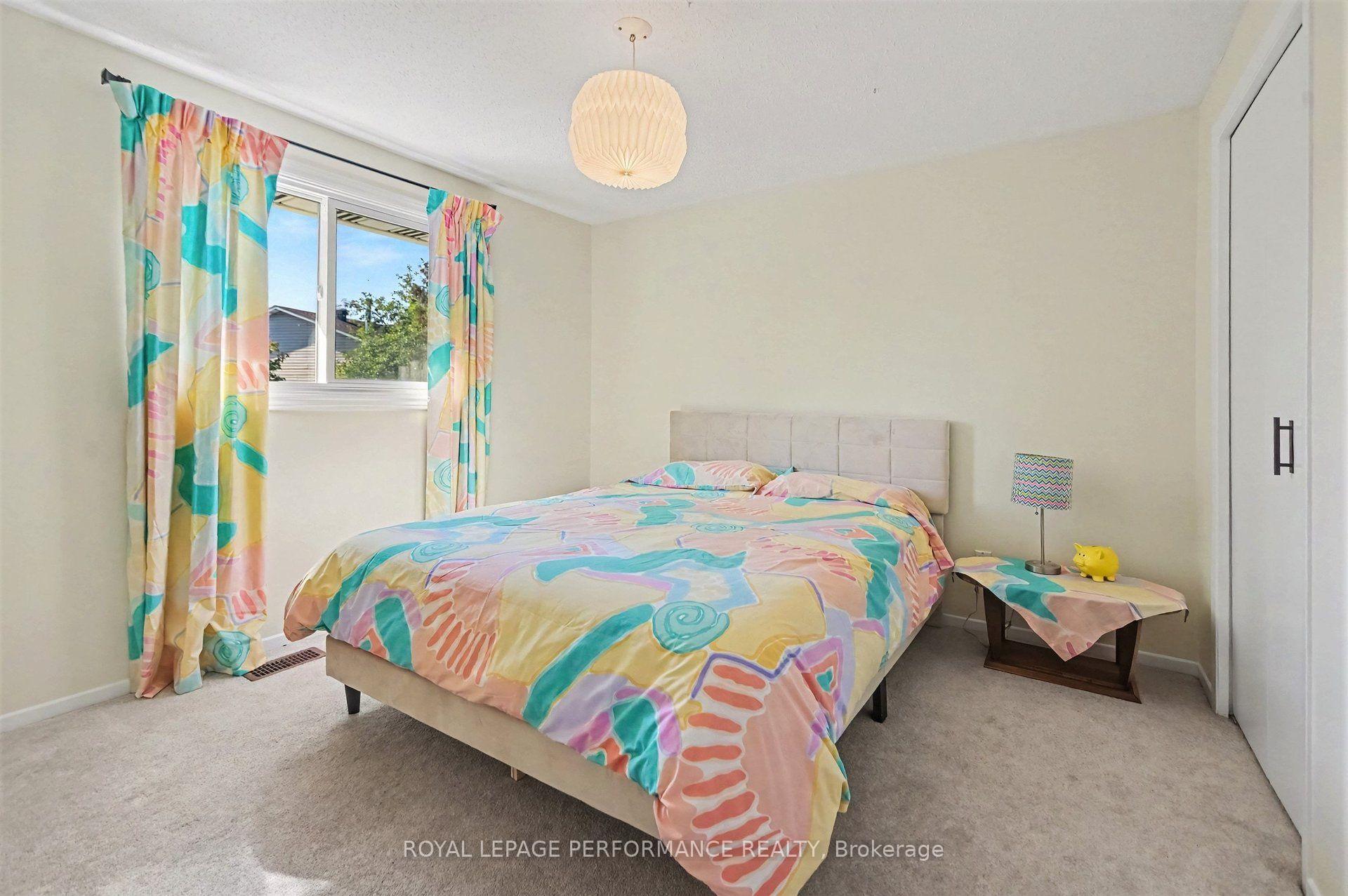 Photo 27 of 6284 Sundown Crescent, Ottawa, Convent Glen South — HOMEH