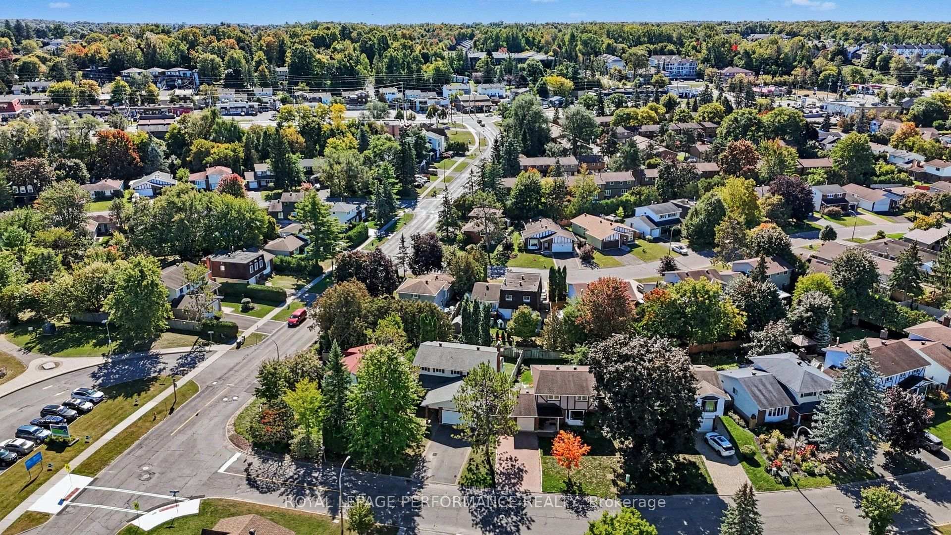 Photo 34 of 6284 Sundown Crescent, Ottawa, Convent Glen South — HOMEH