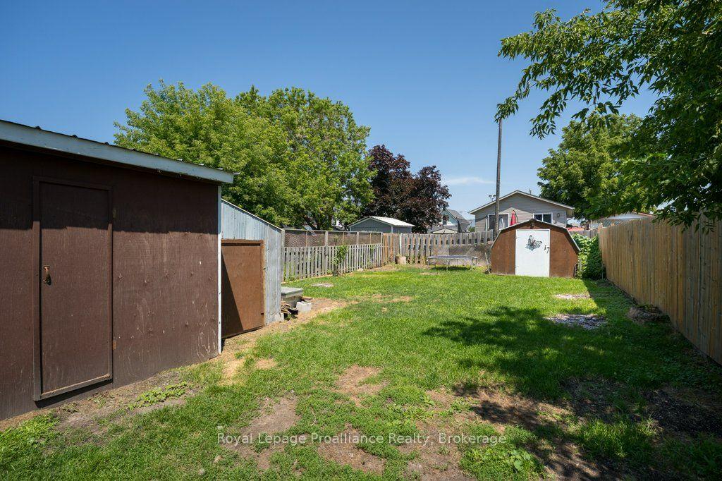 Photo 32 of 29 Pelham Street, Quinte West, Trenton Ward — HOMEH