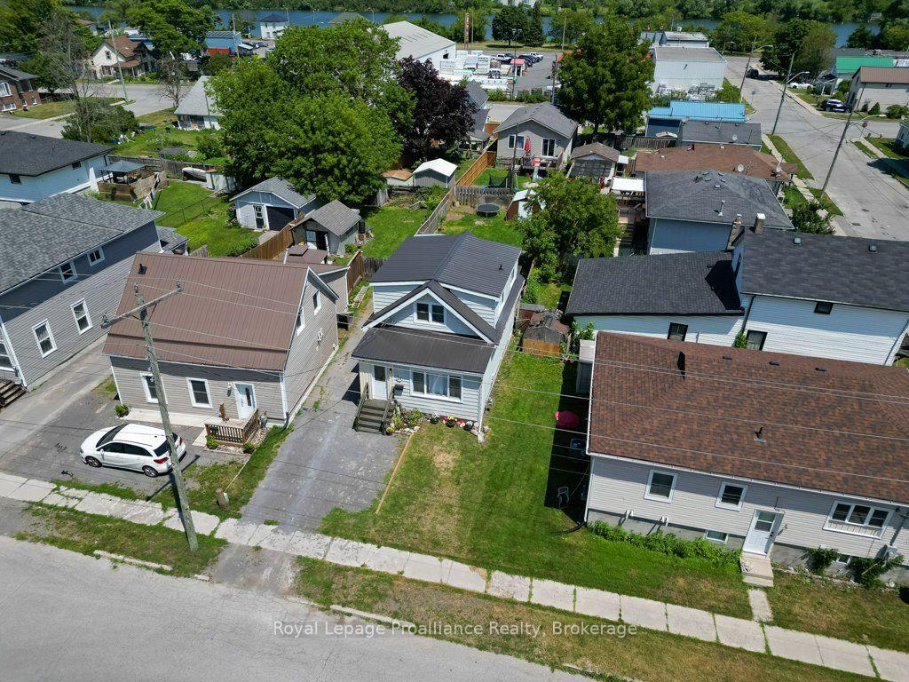 Photo 39 of 29 Pelham Street, Quinte West, Trenton Ward — HOMEH