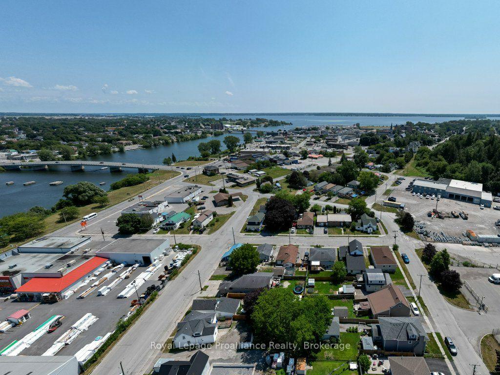 Photo 49 of 29 Pelham Street, Quinte West, Trenton Ward — HOMEH