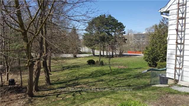 Photo 6 of 66 Roxborough Road, Newmarket, Gorham-College Manor — HOMEH