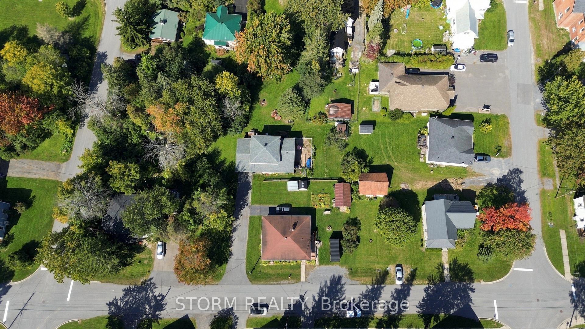 Photo 8 of 37 Oak Street, South Glengarry, Lancaster — HOMEH