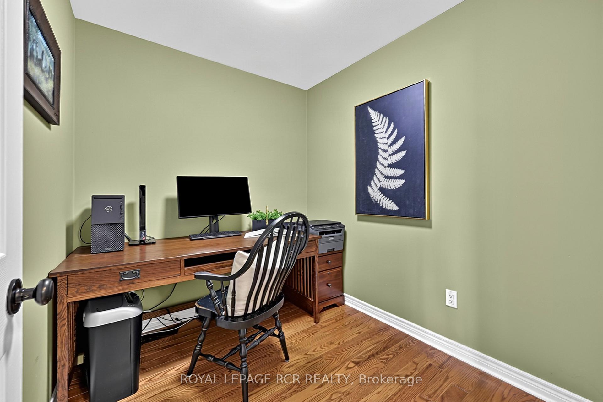 Photo 18 of 22 Nailsworth Crescent, Caledon, Caledon East — HOMEH