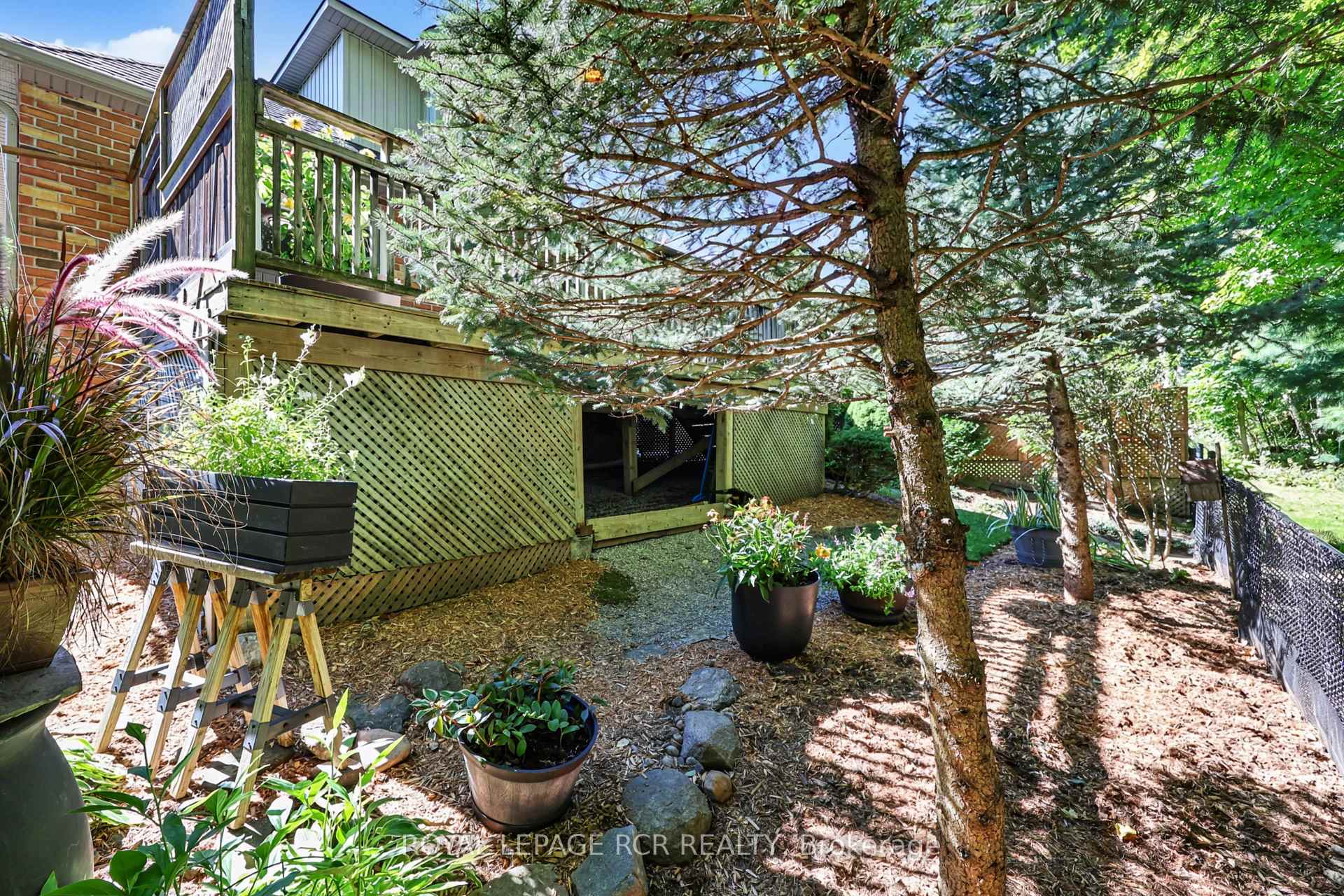 Photo 39 of 22 Nailsworth Crescent, Caledon, Caledon East — HOMEH