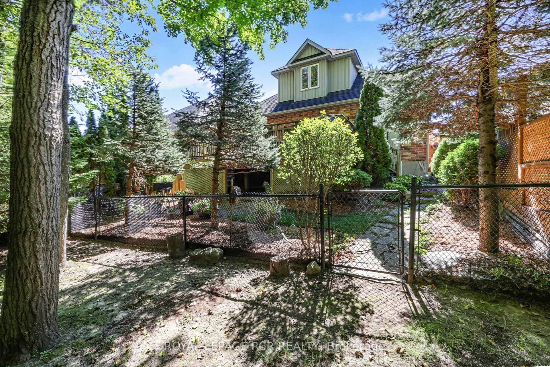 Photo 41 of 22 Nailsworth Crescent, Caledon, Caledon East — HOMEH