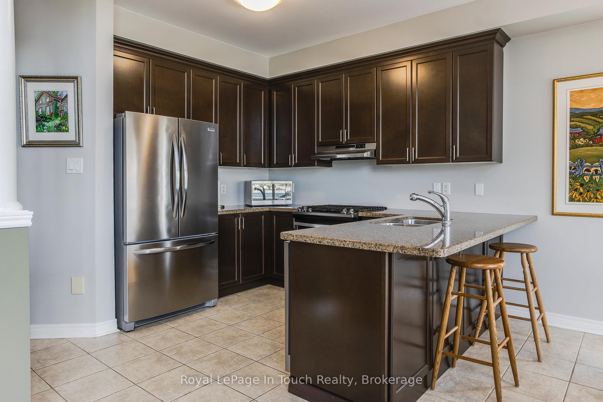 Photo 14 of 14 Riverwalk Place, Midland — HOMEH