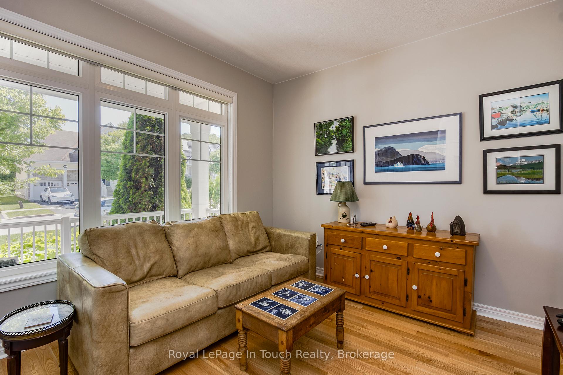 Photo 15 of 14 Riverwalk Place, Midland — HOMEH