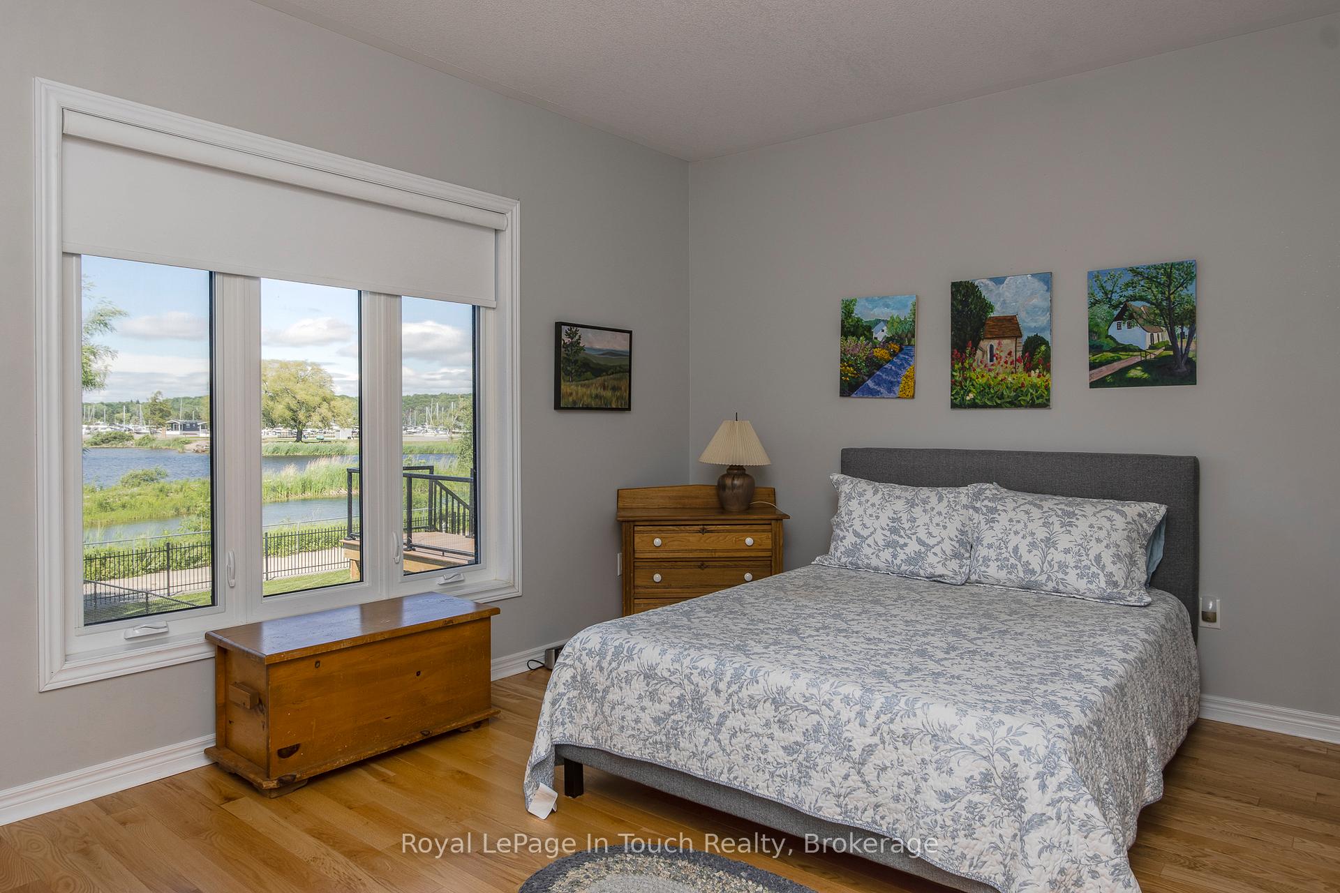 Photo 17 of 14 Riverwalk Place, Midland — HOMEH